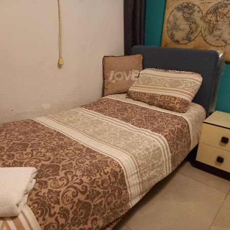 Hostel BU93 Tel Aviv Buitenkant foto