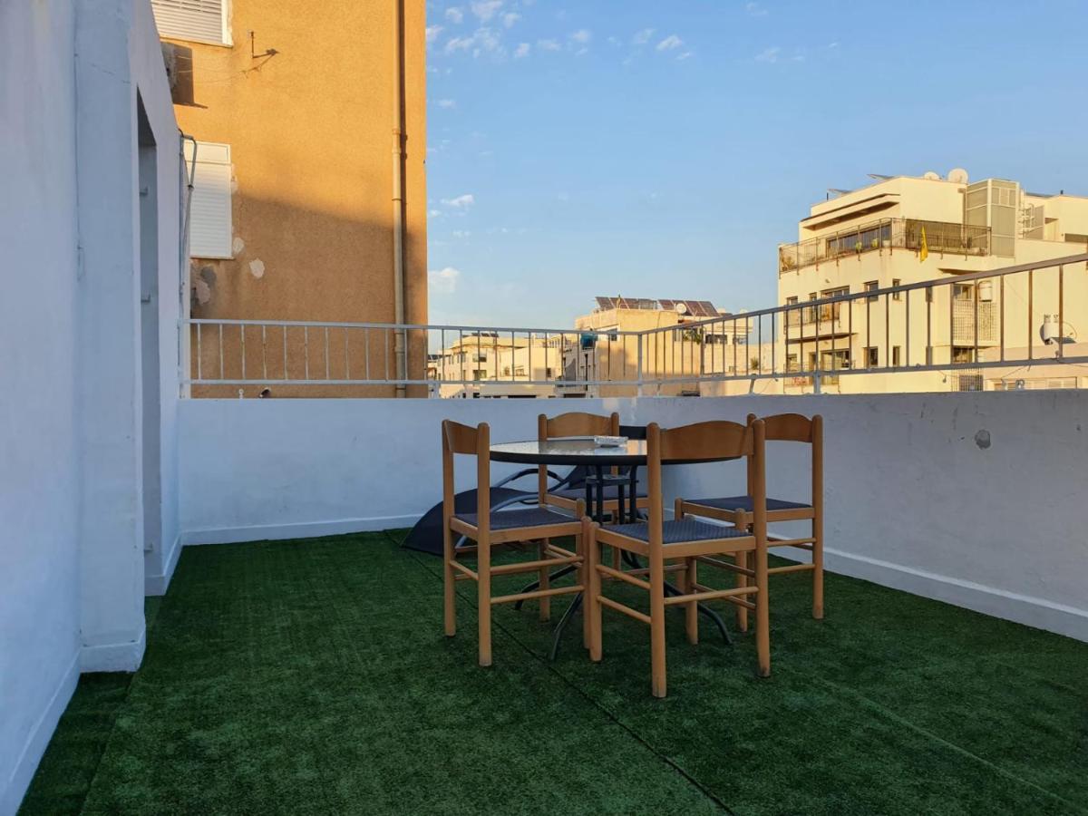 Hostel BU93 Tel Aviv Buitenkant foto