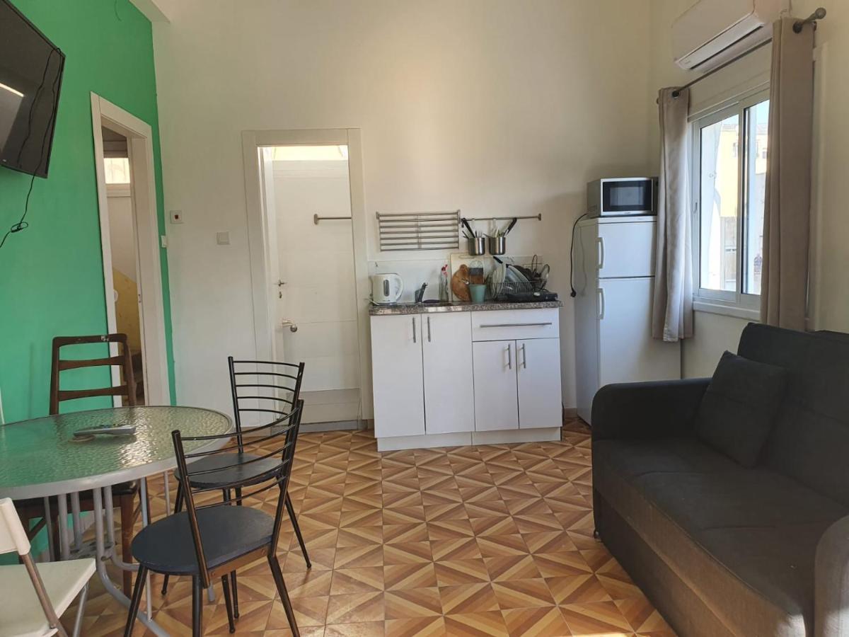 Hostel BU93 Tel Aviv Buitenkant foto